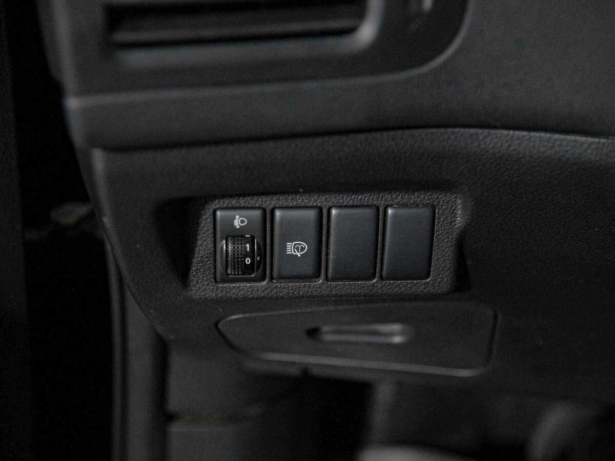 Купить Nissan X-Trail с пробегом. Фото: #12