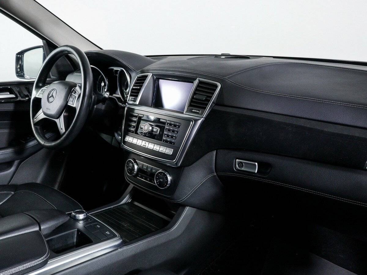 Купить Mercedes-Benz M-Класс с пробегом. Фото: #8