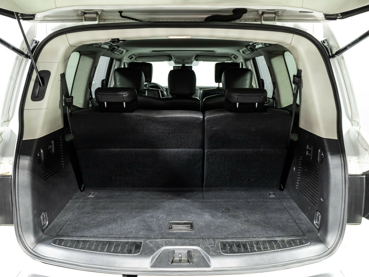 Купить Infiniti QX80 с пробегом. Фото: #25