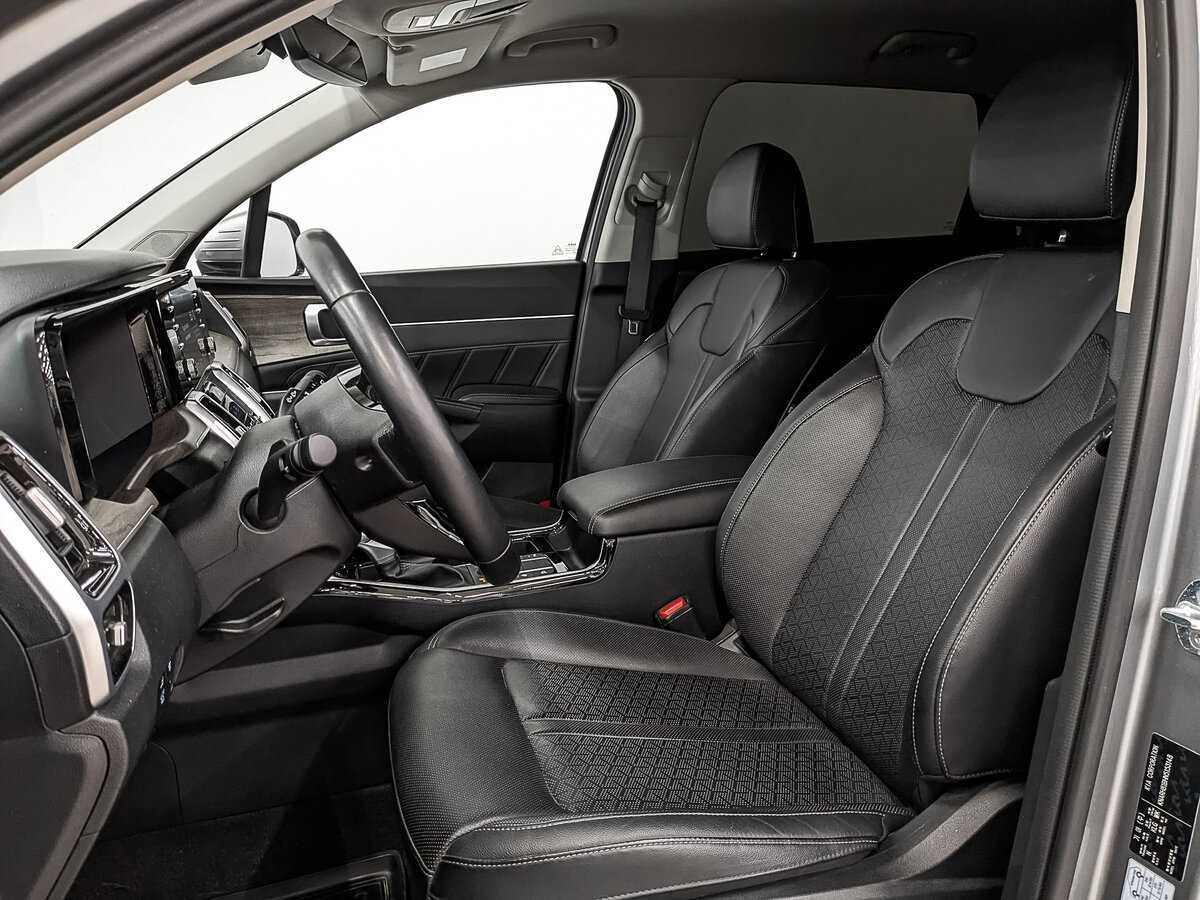 Купить Kia Sorento с пробегом. Фото: #19