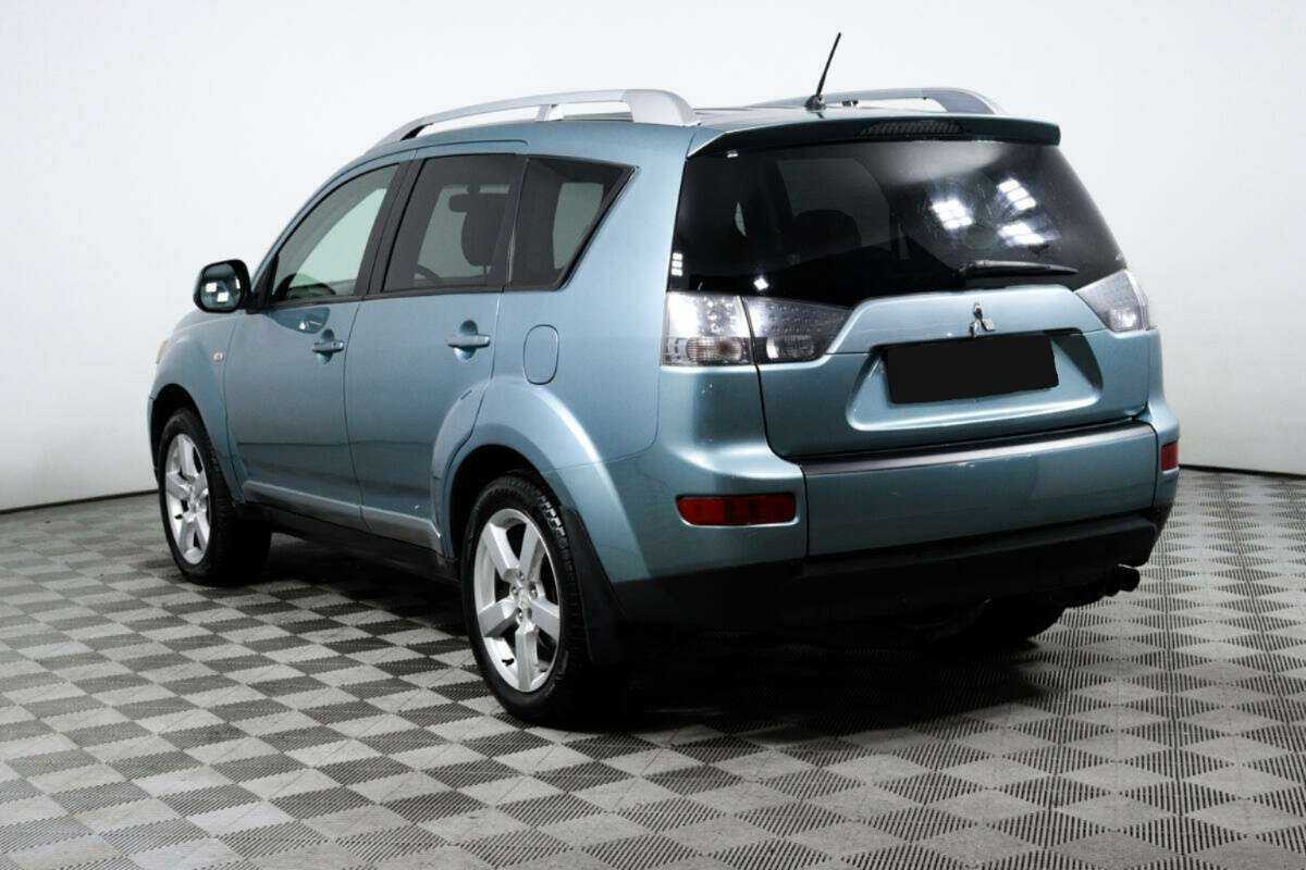 Купить Mitsubishi Outlander с пробегом. Фото: #6