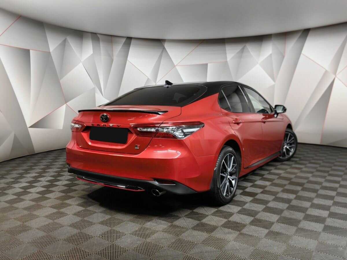 Купить Toyota Camry с пробегом. Фото: #1