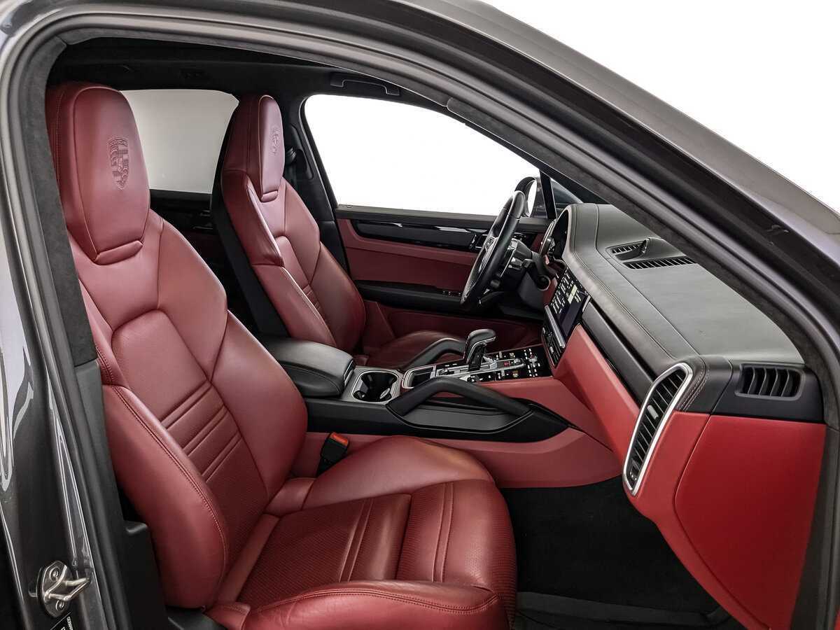 Купить Porsche Cayenne с пробегом. Фото: #19