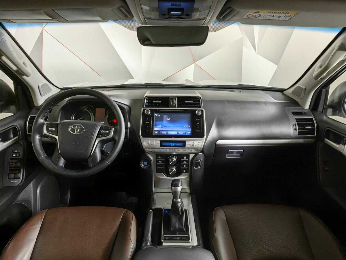 Купить Toyota Land Cruiser Prado с пробегом. Фото: #9