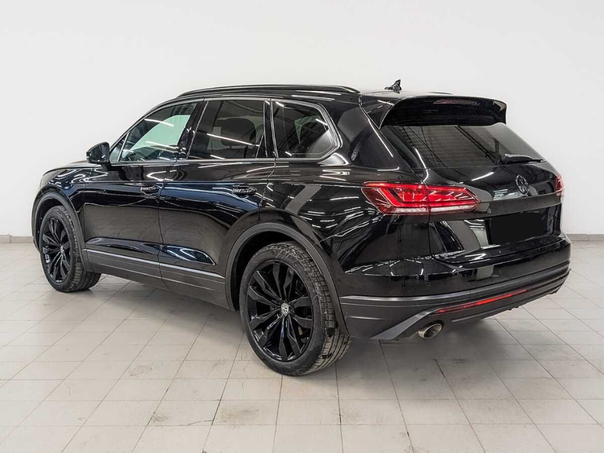 Купить Volkswagen Touareg с пробегом. Фото: #6