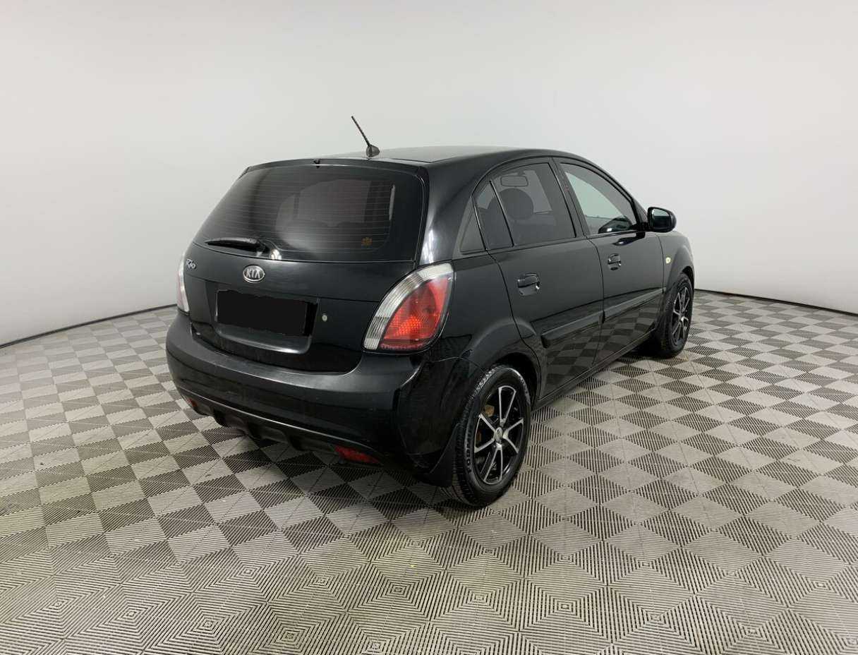 Купить Kia Rio с пробегом. Фото: #4