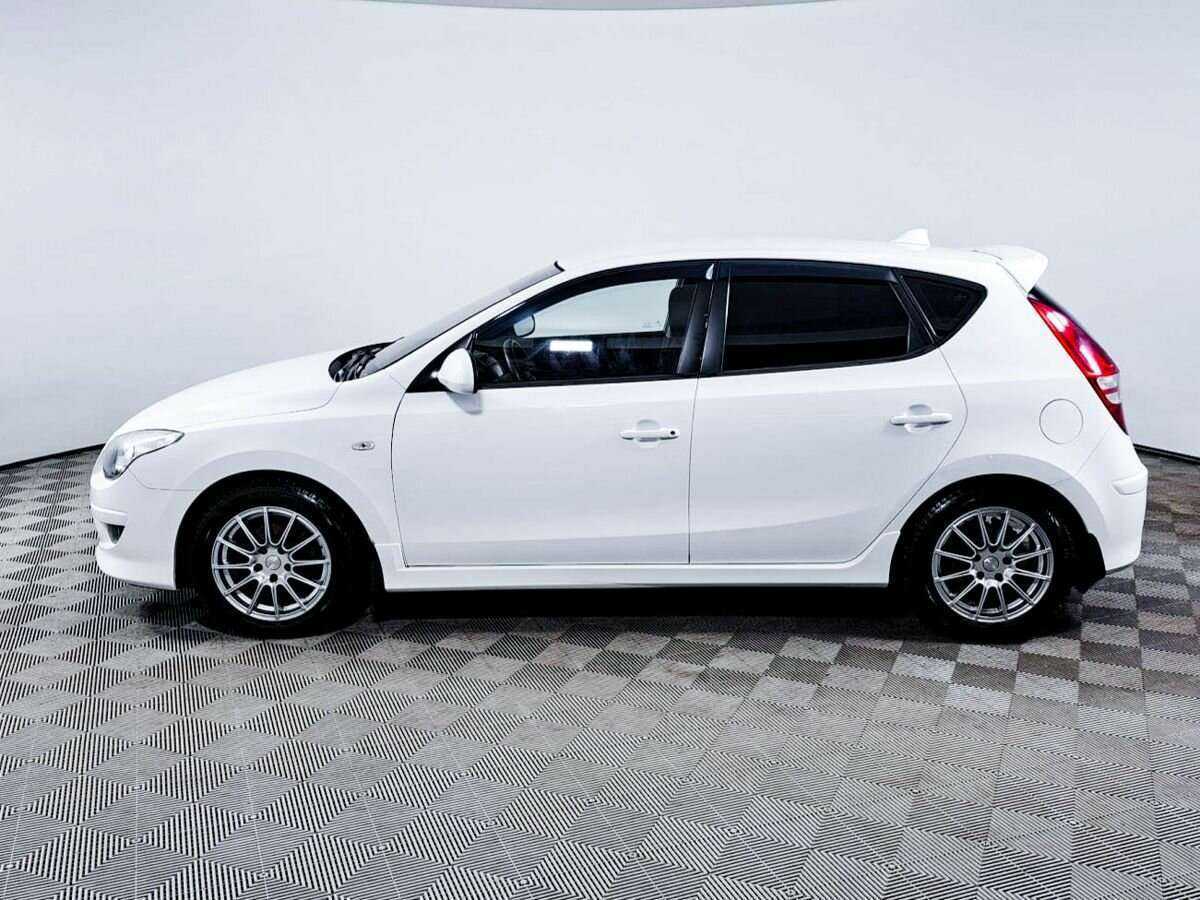 Купить Hyundai i30 с пробегом. Фото: #7