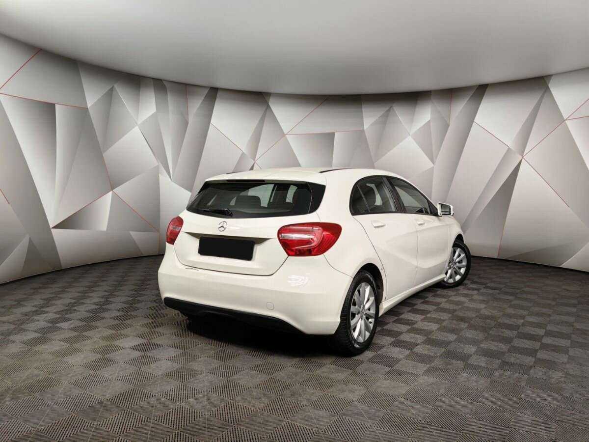 Купить Mercedes-Benz A-Класс с пробегом. Фото: #1