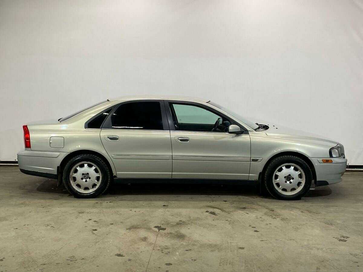Купить Volvo S80 с пробегом. Фото: #3