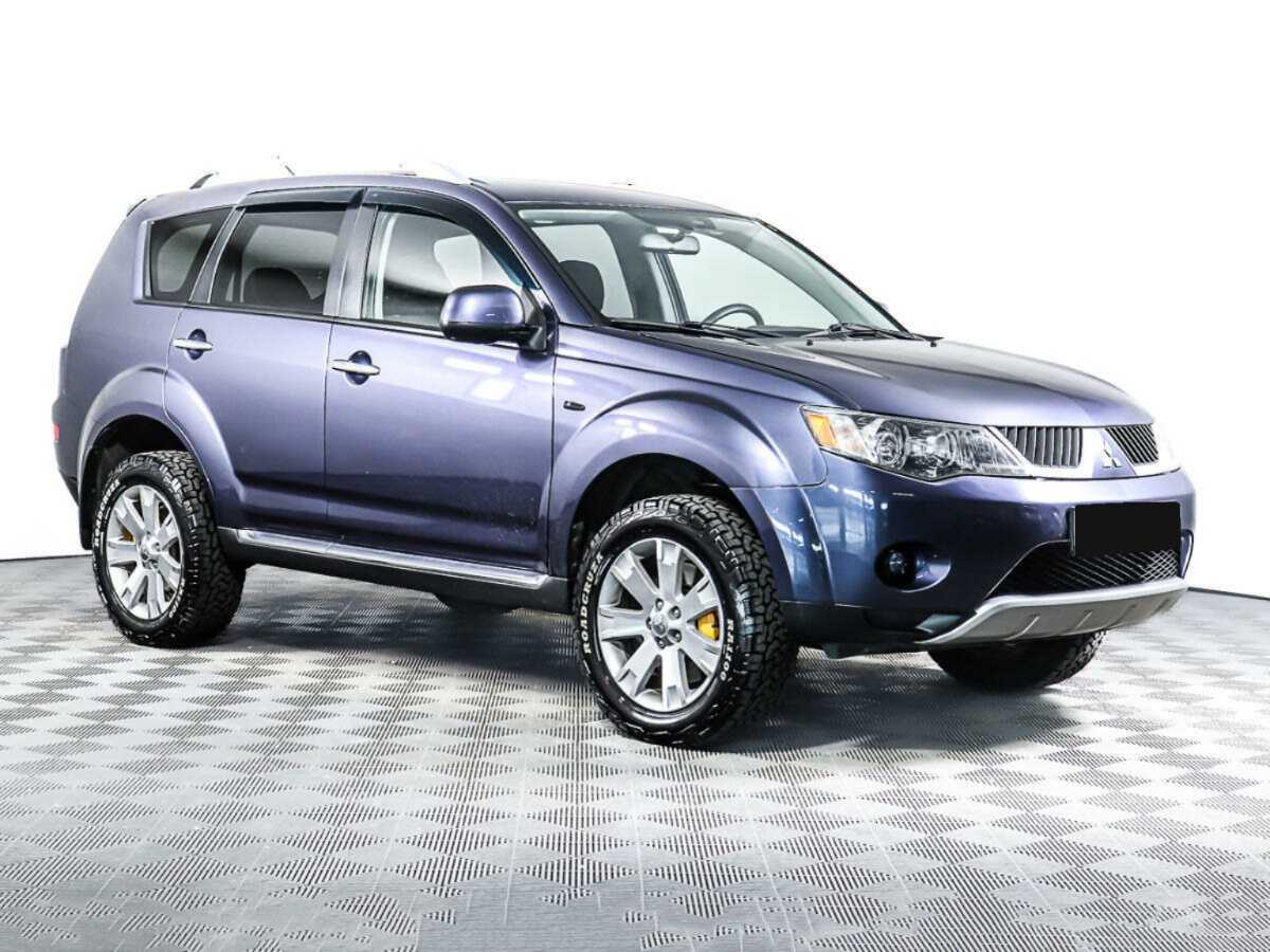 Купить Mitsubishi Outlander с пробегом. Фото: #2
