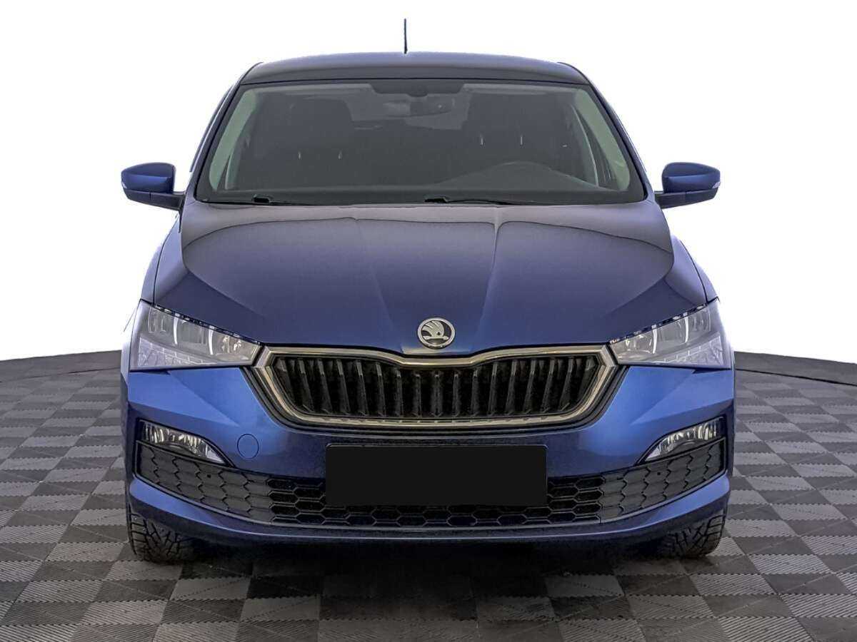 Купить Skoda Rapid с пробегом. Фото: #1