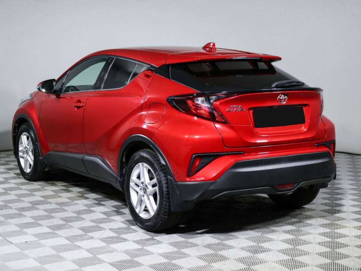 Купить Toyota C-HR с пробегом. Фото: #5