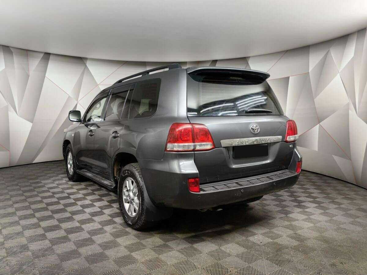 Купить Toyota Land Cruiser с пробегом. Фото: #3