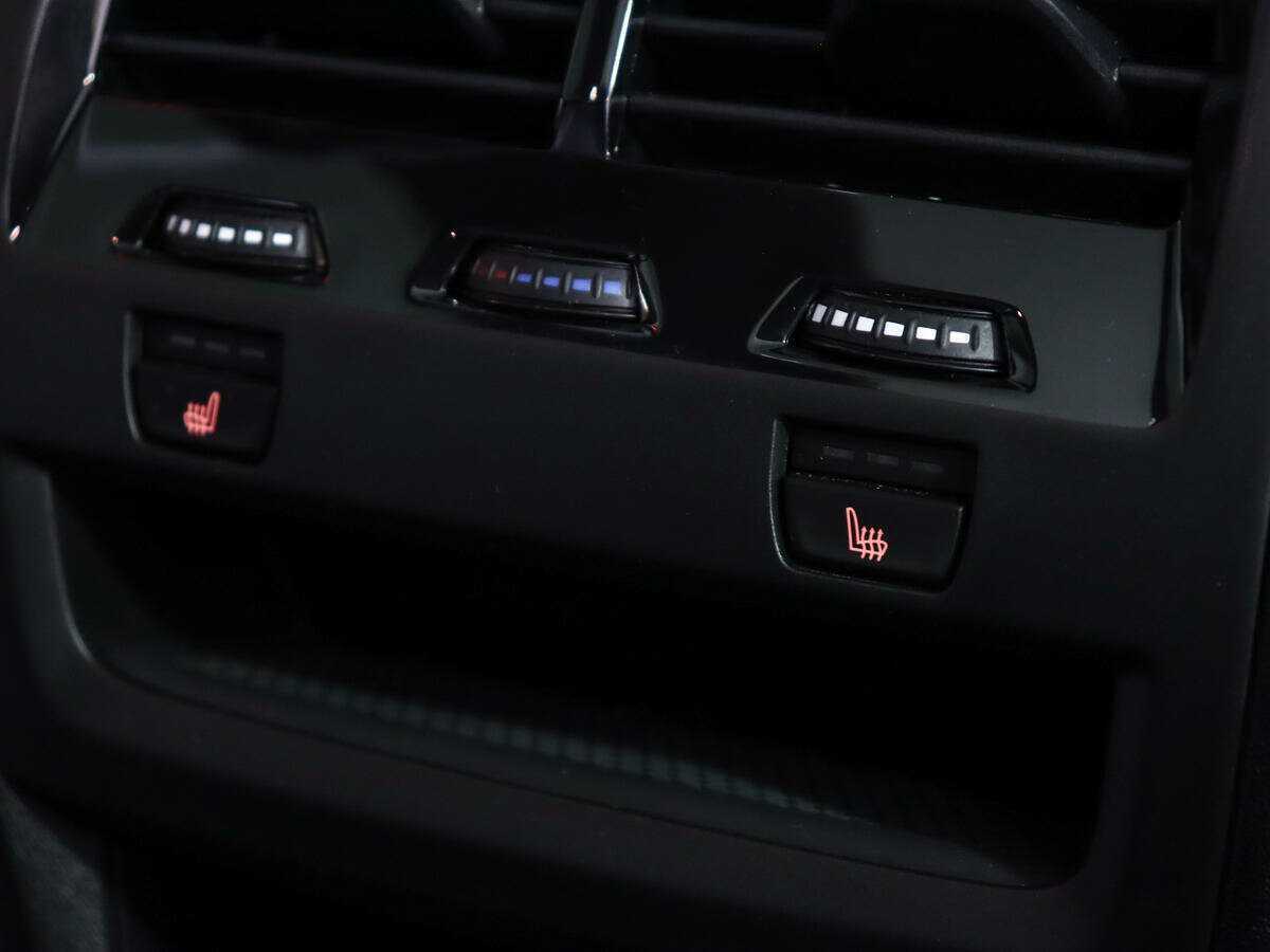Купить BMW X5 с пробегом. Фото: #17