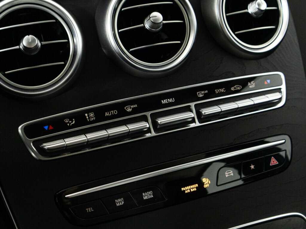 Купить Mercedes-Benz GLC с пробегом. Фото: #17