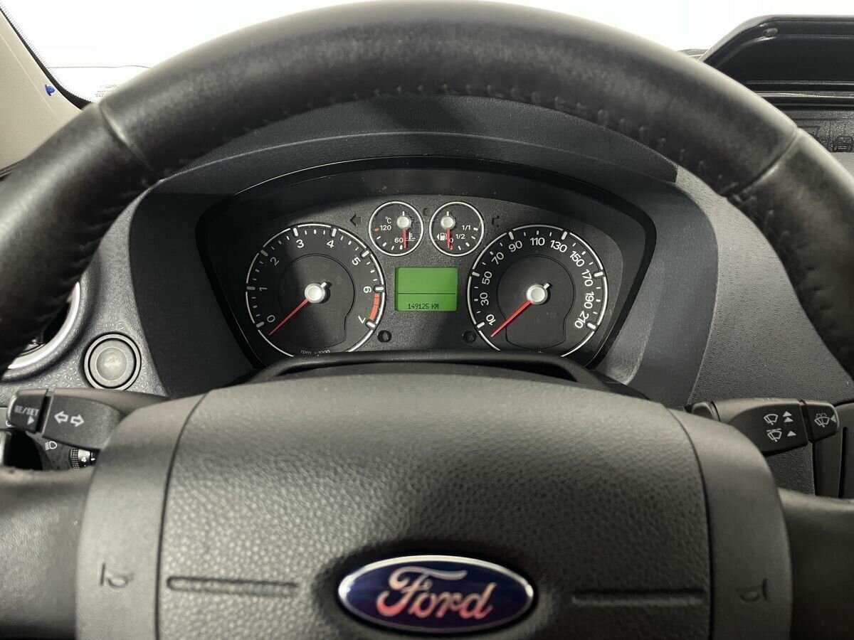 Купить Ford Fusion с пробегом. Фото: #10