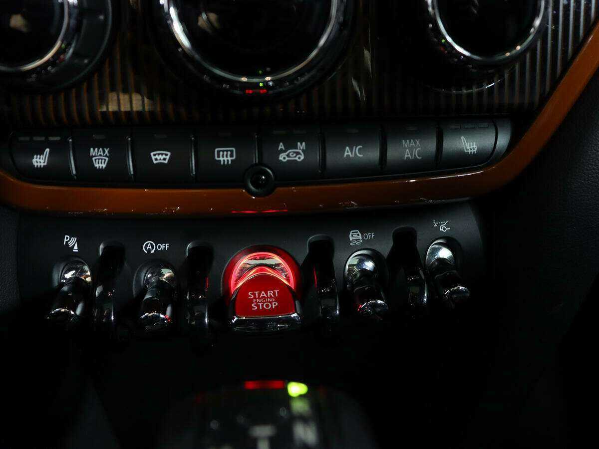 Купить Mini Countryman с пробегом. Фото: #21