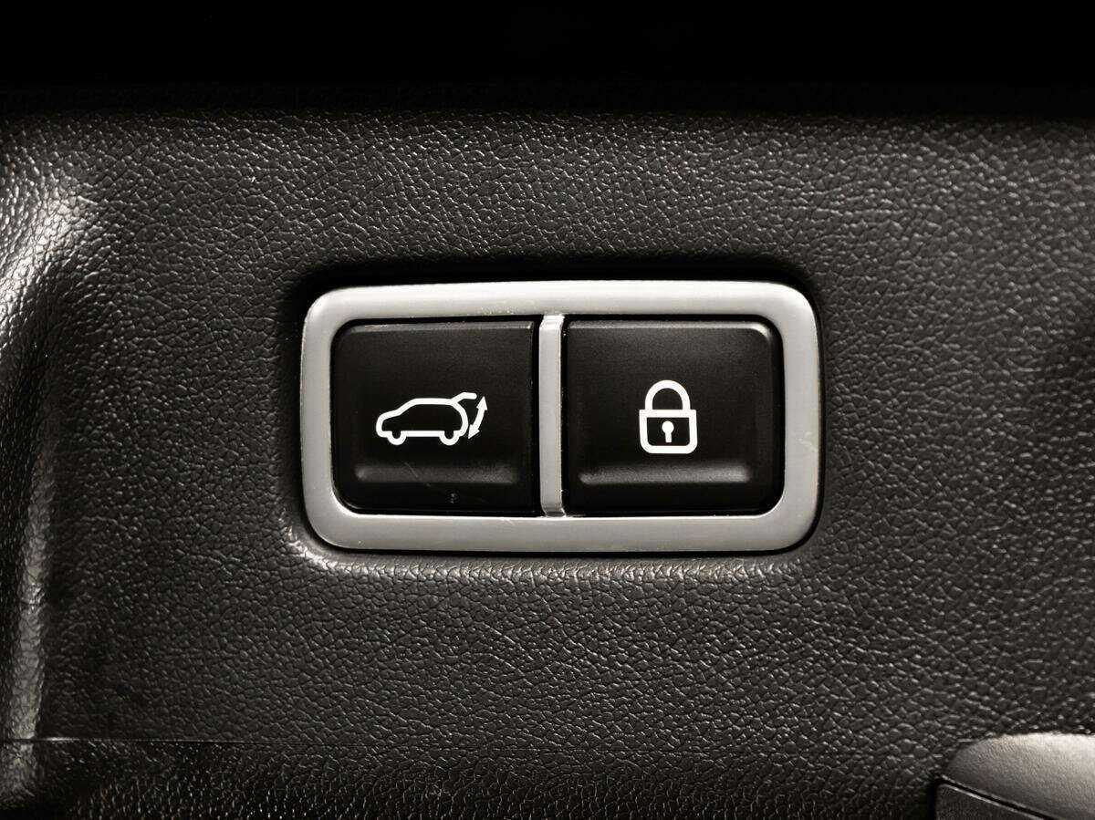Купить Kia Sorento с пробегом. Фото: #19