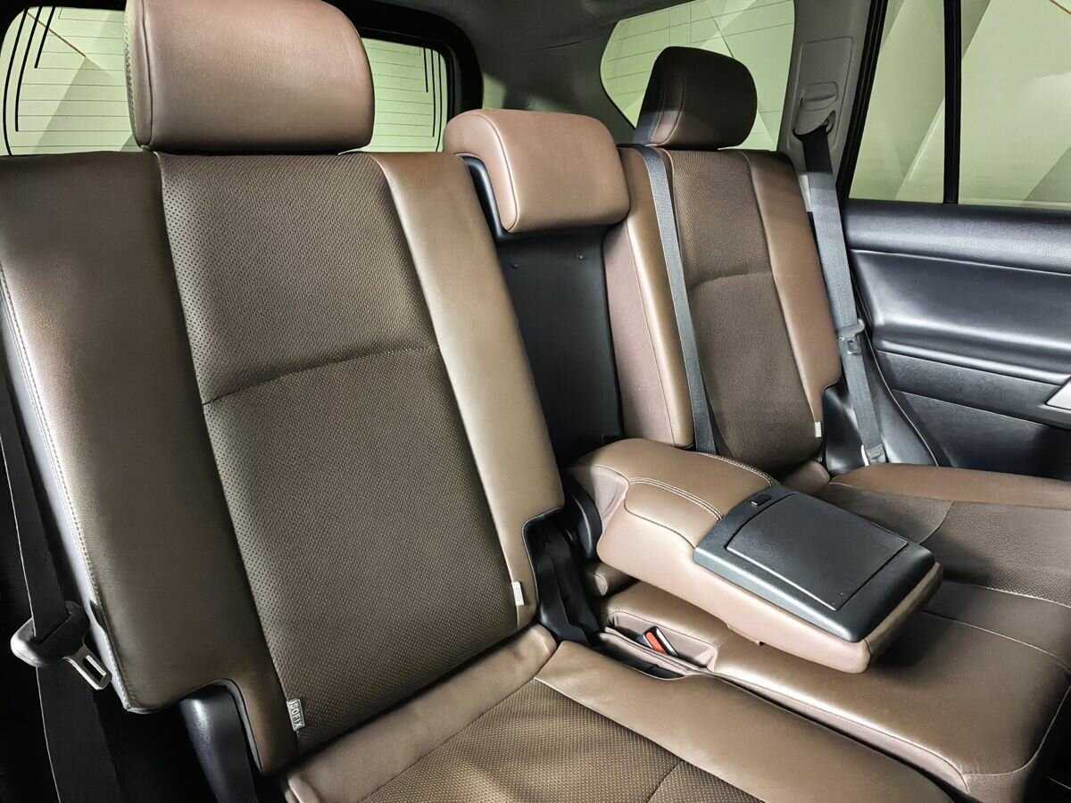 Купить Toyota Land Cruiser Prado с пробегом. Фото: #12