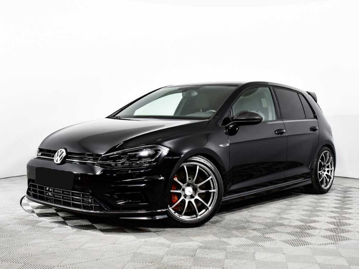Купить Volkswagen Golf R с пробегом. Фото: #0
