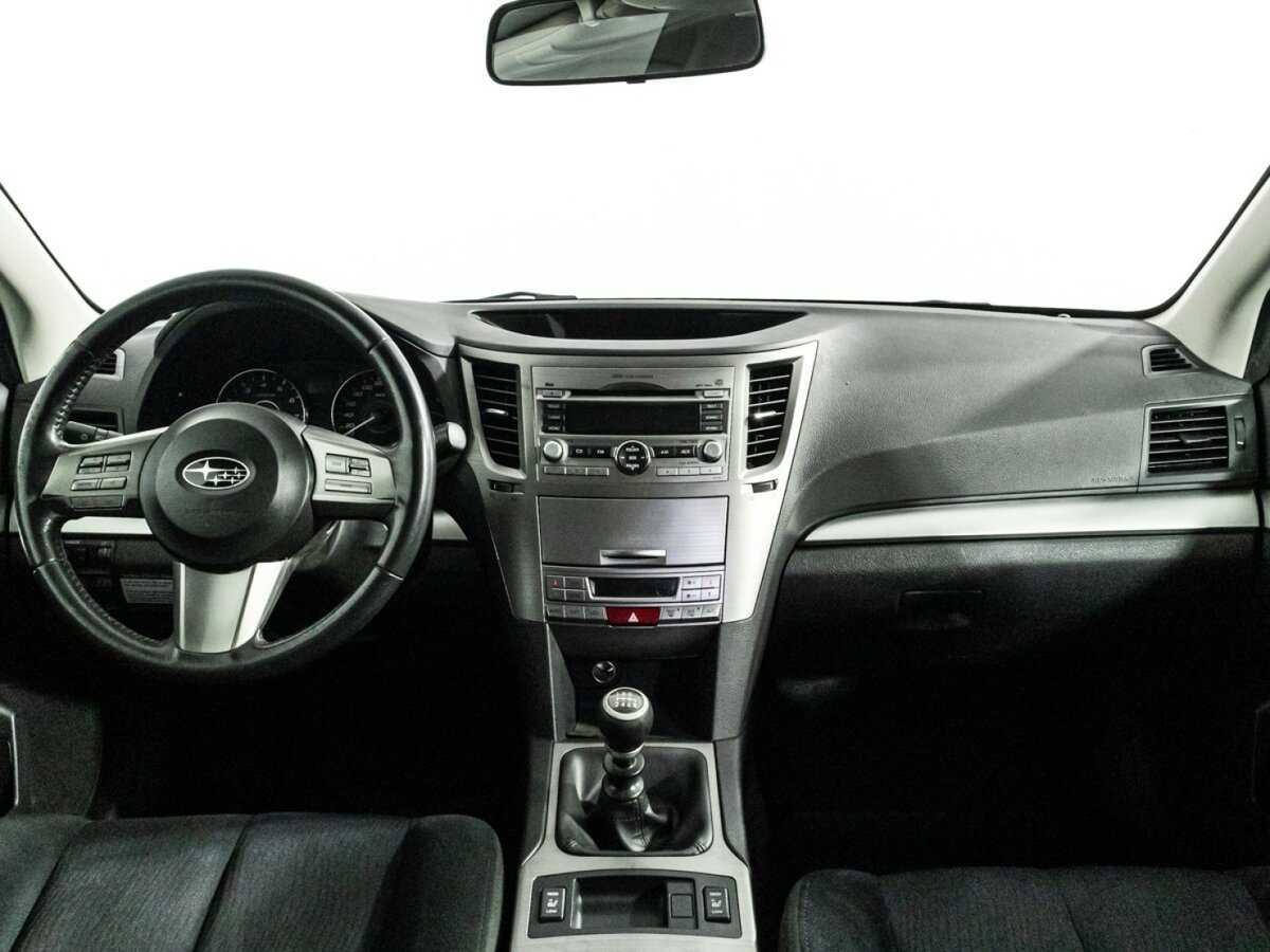 Купить Subaru Outback с пробегом. Фото: #10