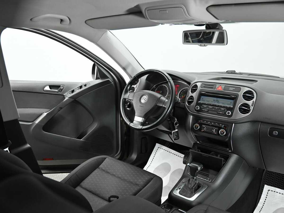 Купить Volkswagen Tiguan с пробегом. Фото: #13