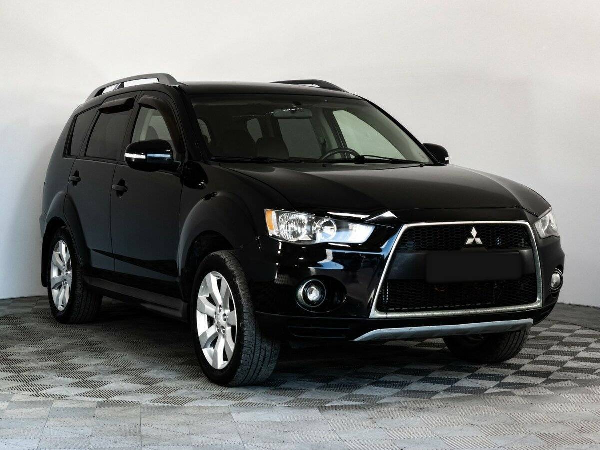 Купить Mitsubishi Outlander с пробегом. Фото: #2