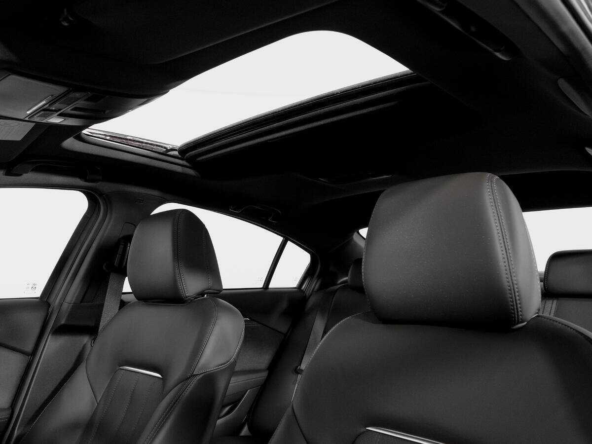 Купить Mazda 6 с пробегом. Фото: #13