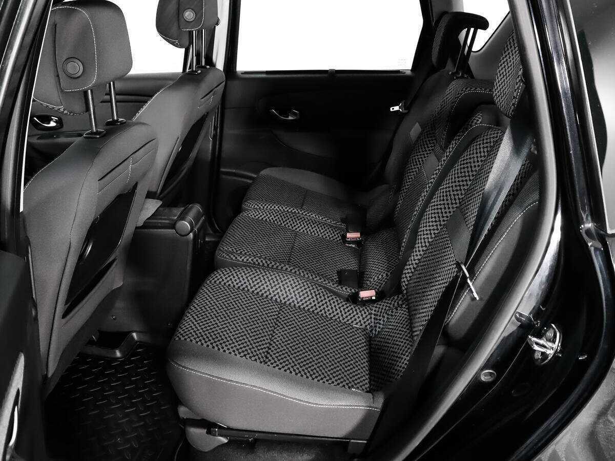 Купить Renault Scenic с пробегом. Фото: #10