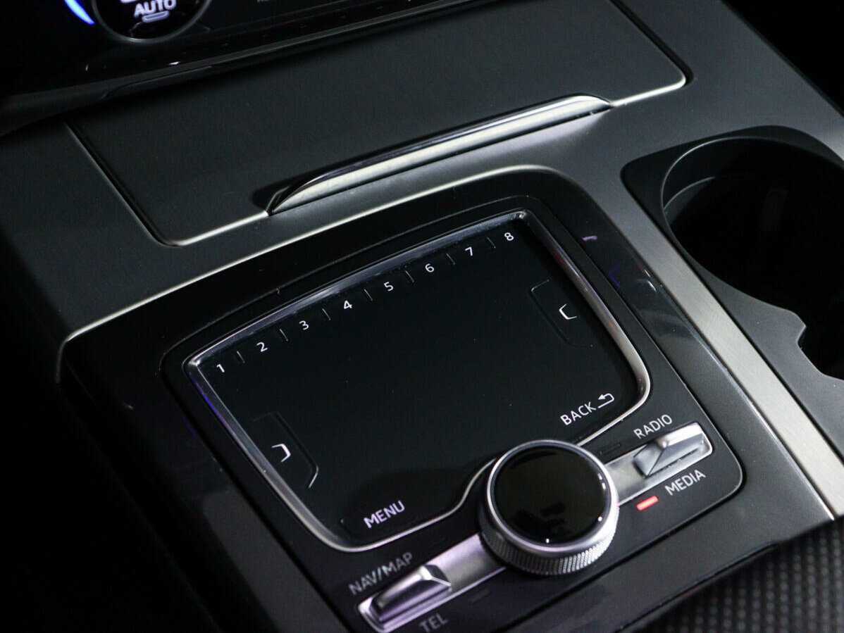 Купить Audi Q7 с пробегом. Фото: #15
