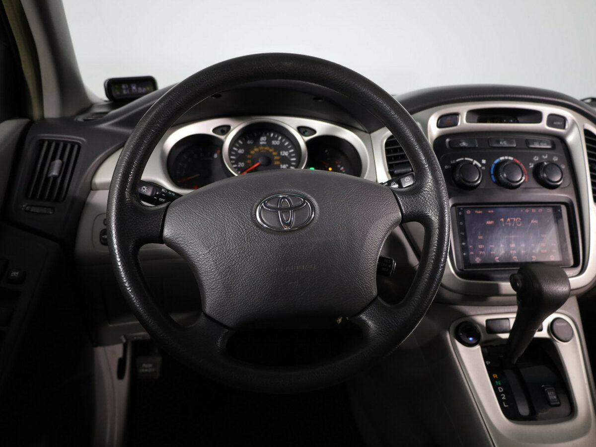 Купить Toyota Highlander с пробегом. Фото: #9