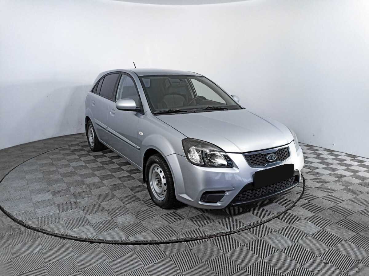 Купить Kia Rio с пробегом. Фото: #2