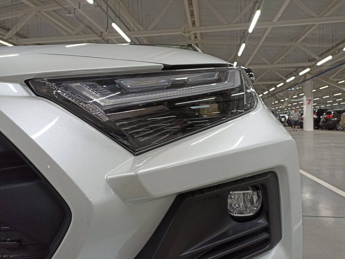 Купить Toyota RAV4 с пробегом. Фото: #16