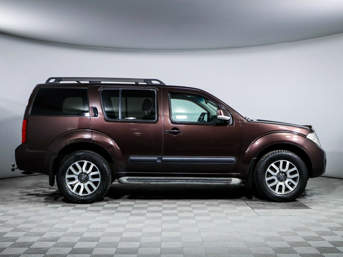 Купить Nissan Pathfinder с пробегом. Фото: #3