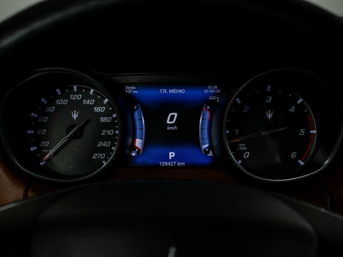 Купить Maserati Levante с пробегом. Фото: #9