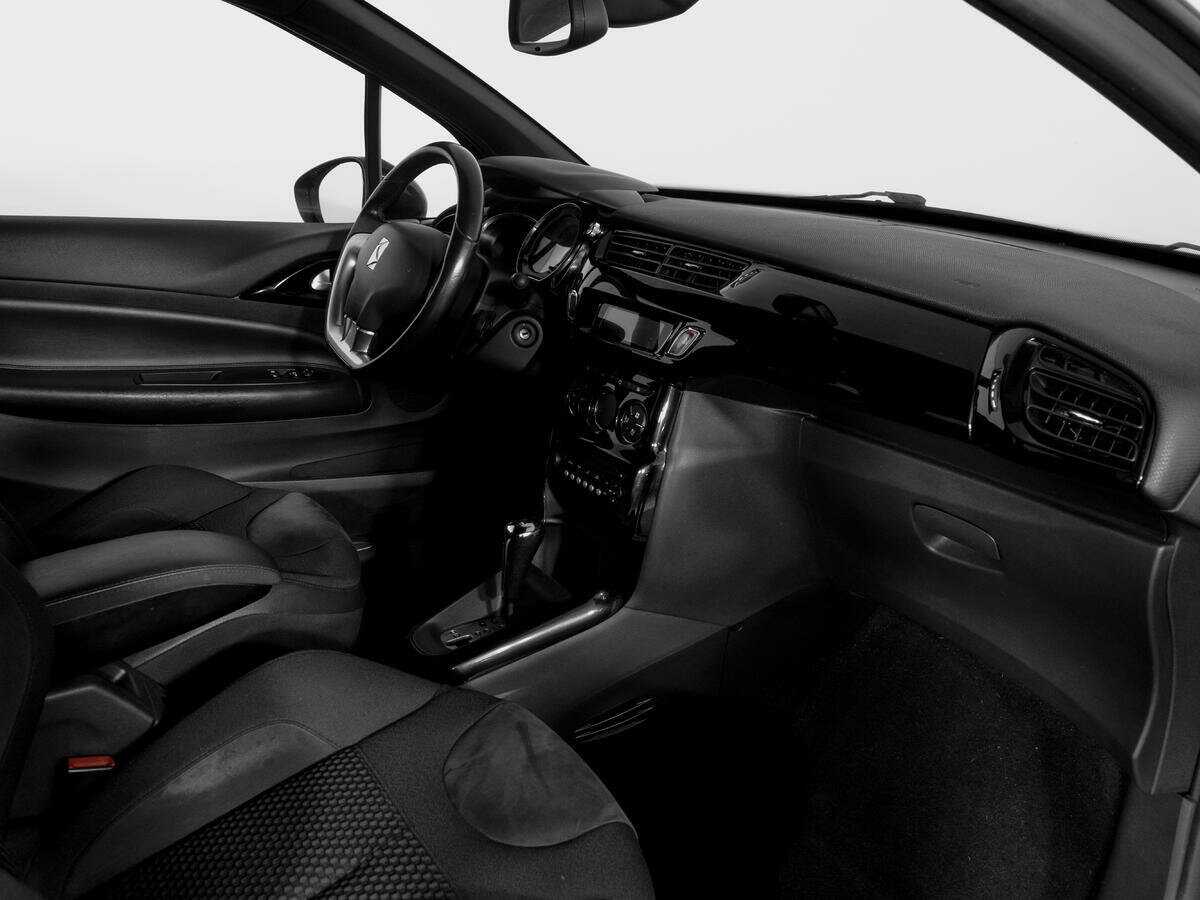 Купить Citroen DS3 с пробегом. Фото: #8