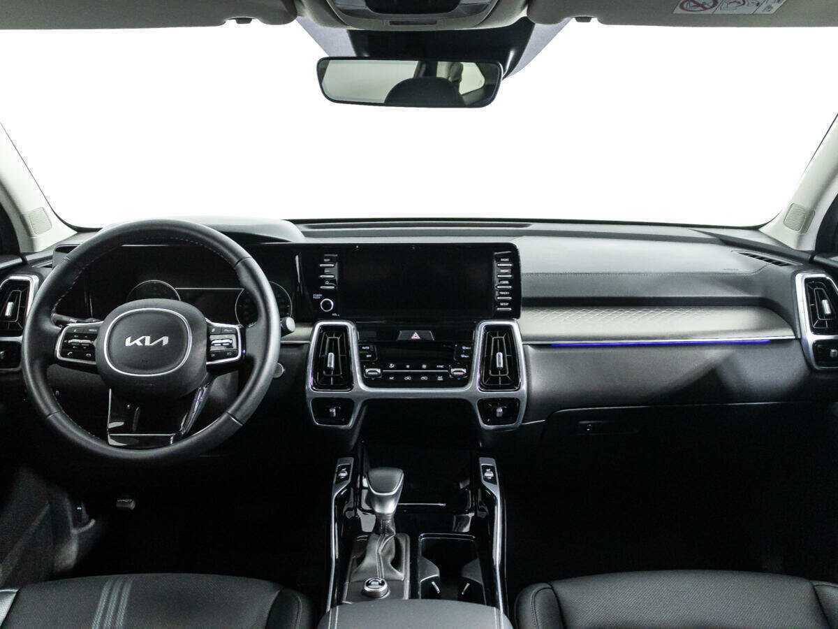 Купить Kia Sorento с пробегом. Фото: #12