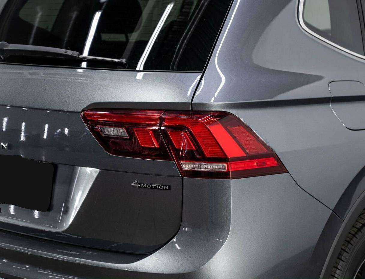 Купить Volkswagen Tiguan с пробегом. Фото: #16