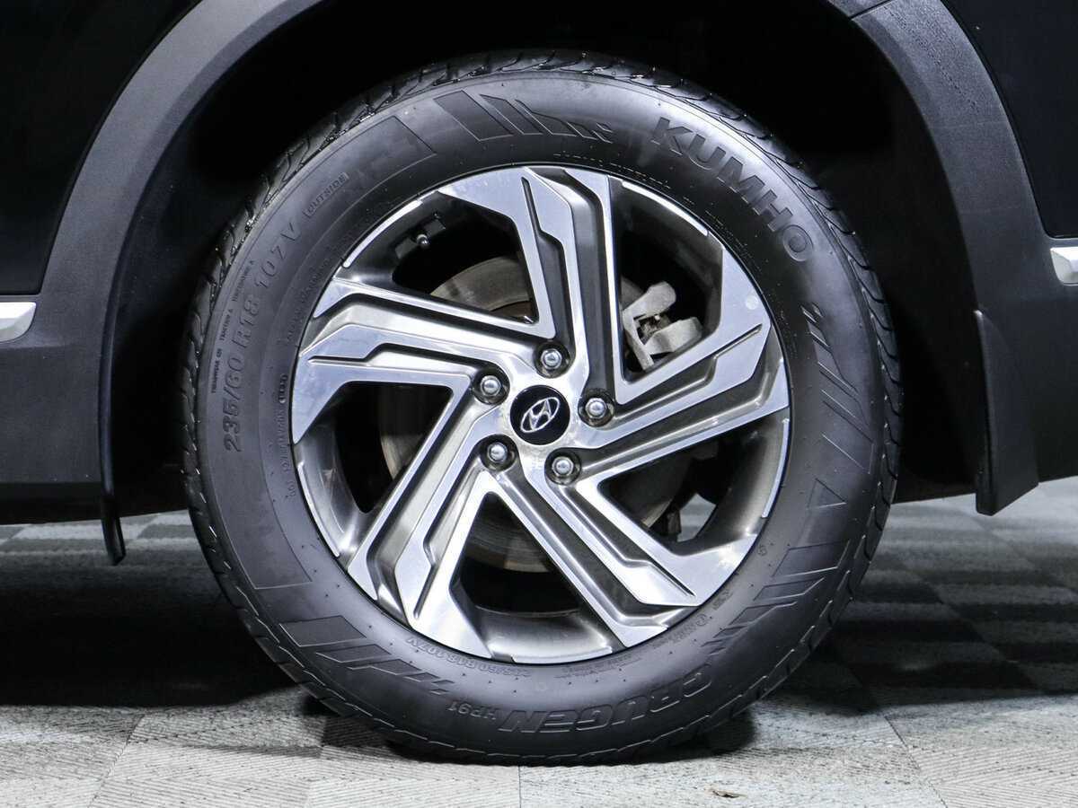 Купить Hyundai Santa Fe с пробегом. Фото: #11