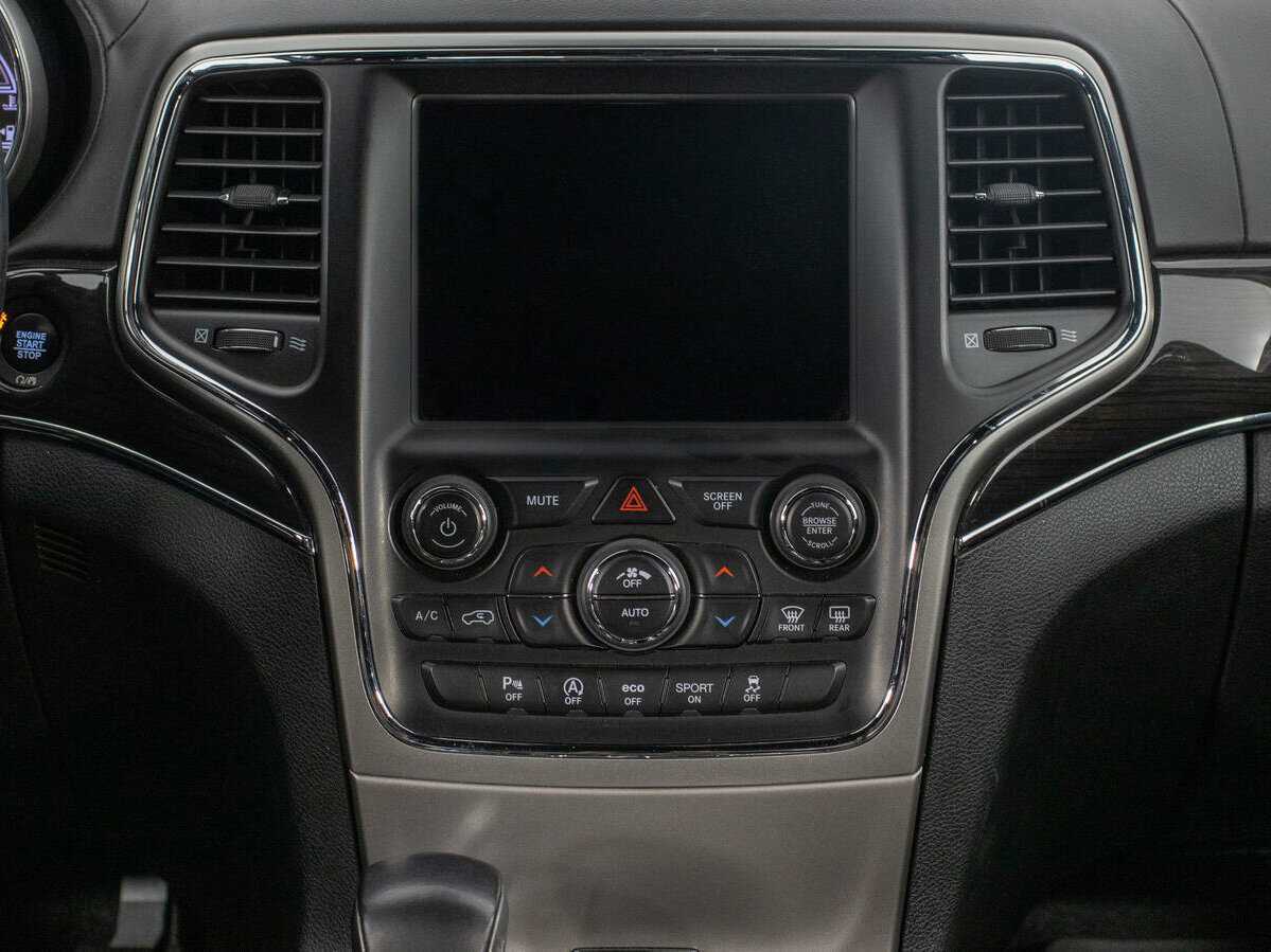 Купить Jeep Grand Cherokee с пробегом. Фото: #16