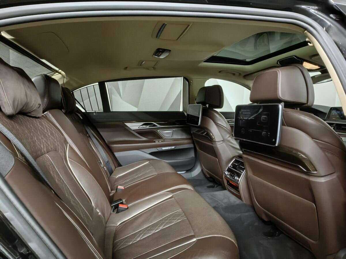 Купить BMW 7 серии с пробегом. Фото: #11
