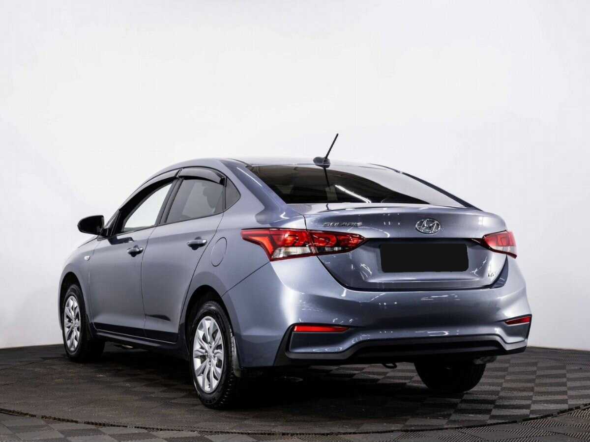 Купить Hyundai Solaris с пробегом. Фото: #3