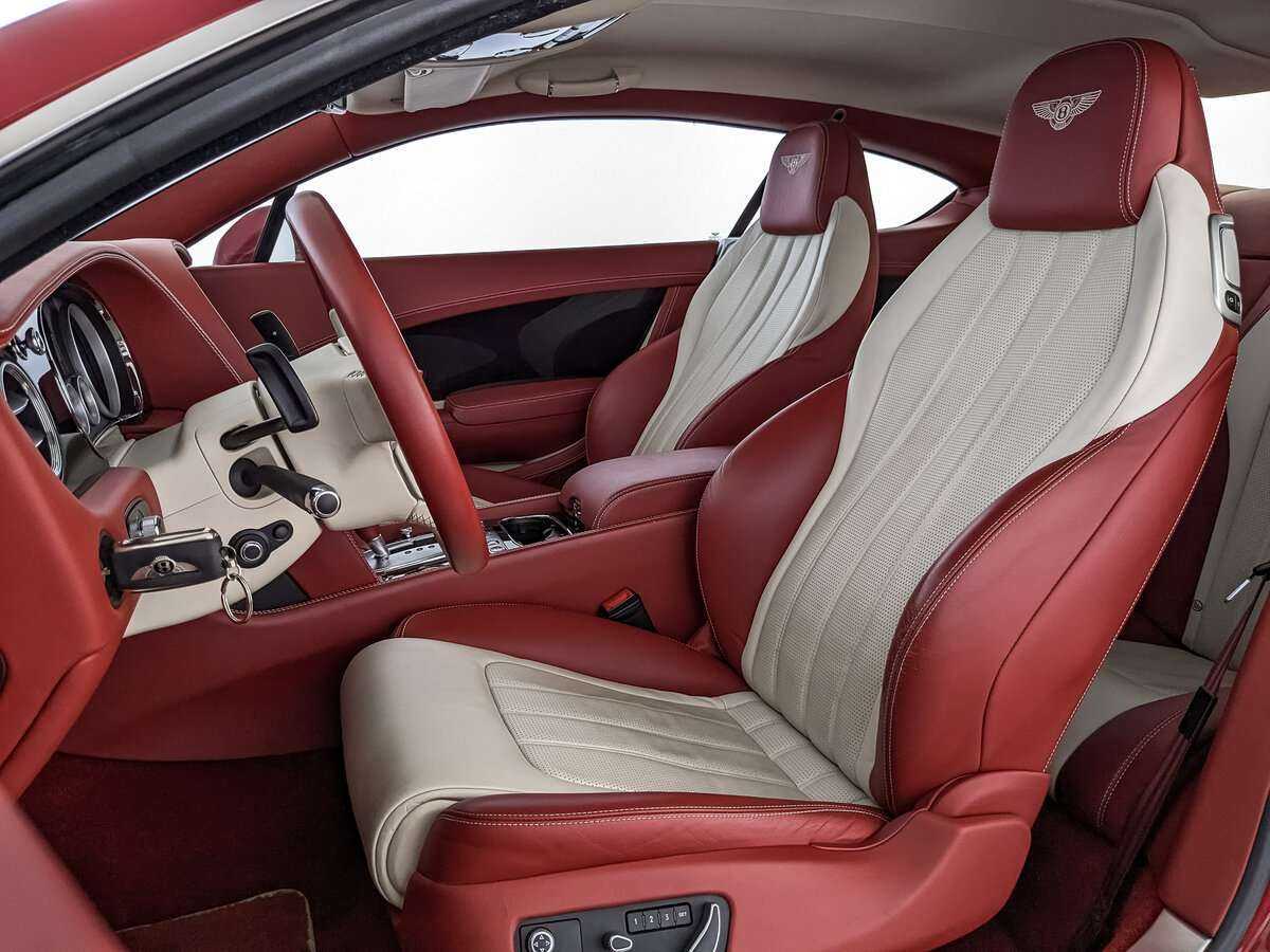 Купить Bentley Continental GT с пробегом. Фото: #15