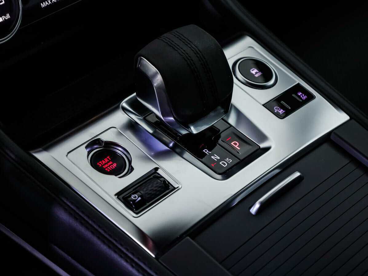 Купить Jaguar F-Pace с пробегом. Фото: #14