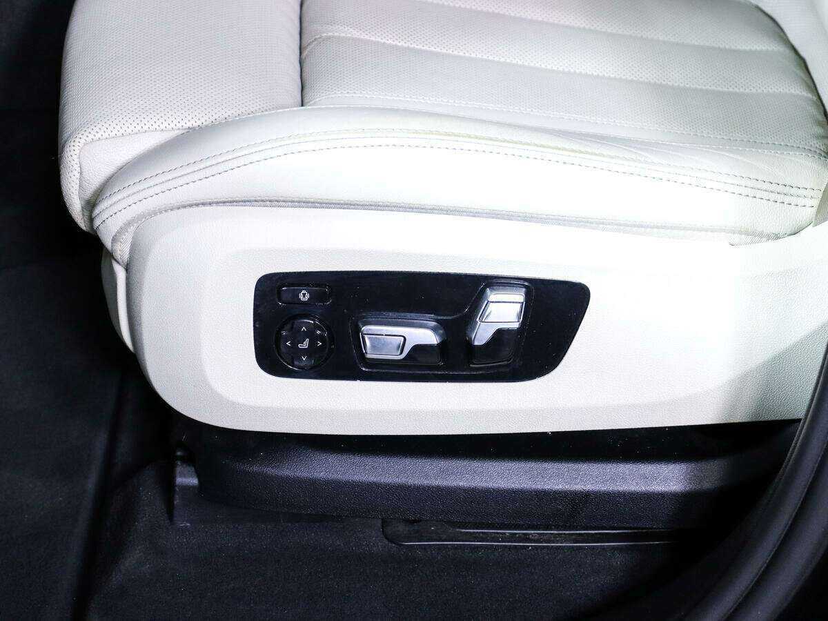 Купить BMW X5 с пробегом. Фото: #22
