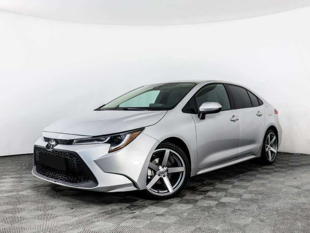 Купить Toyota Corolla с пробегом. Посмотреть фото