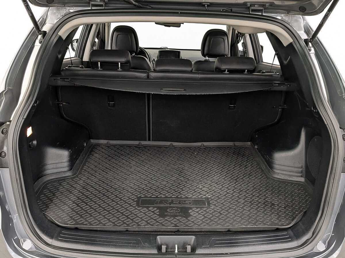 Купить Hyundai ix35 с пробегом. Фото: #9