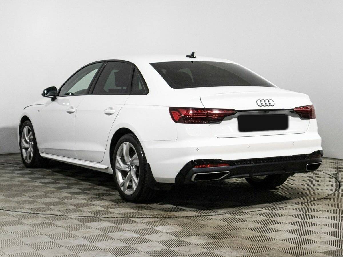 Купить Audi A4 с пробегом. Фото: #6