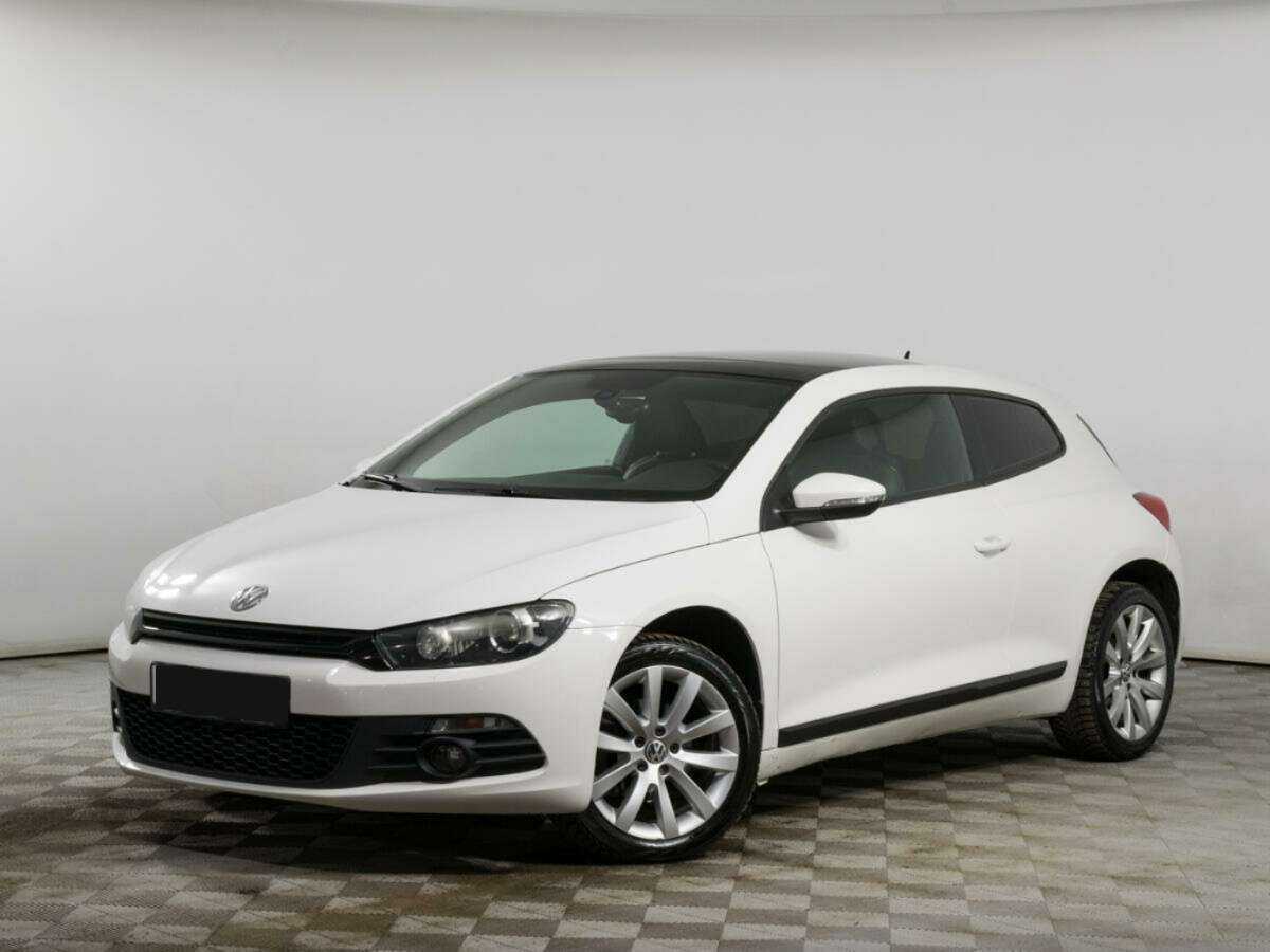 Купить Volkswagen Scirocco с пробегом. Посмотреть фото