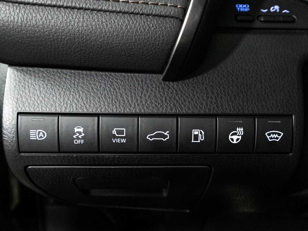 Купить Toyota Camry с пробегом. Фото: #23